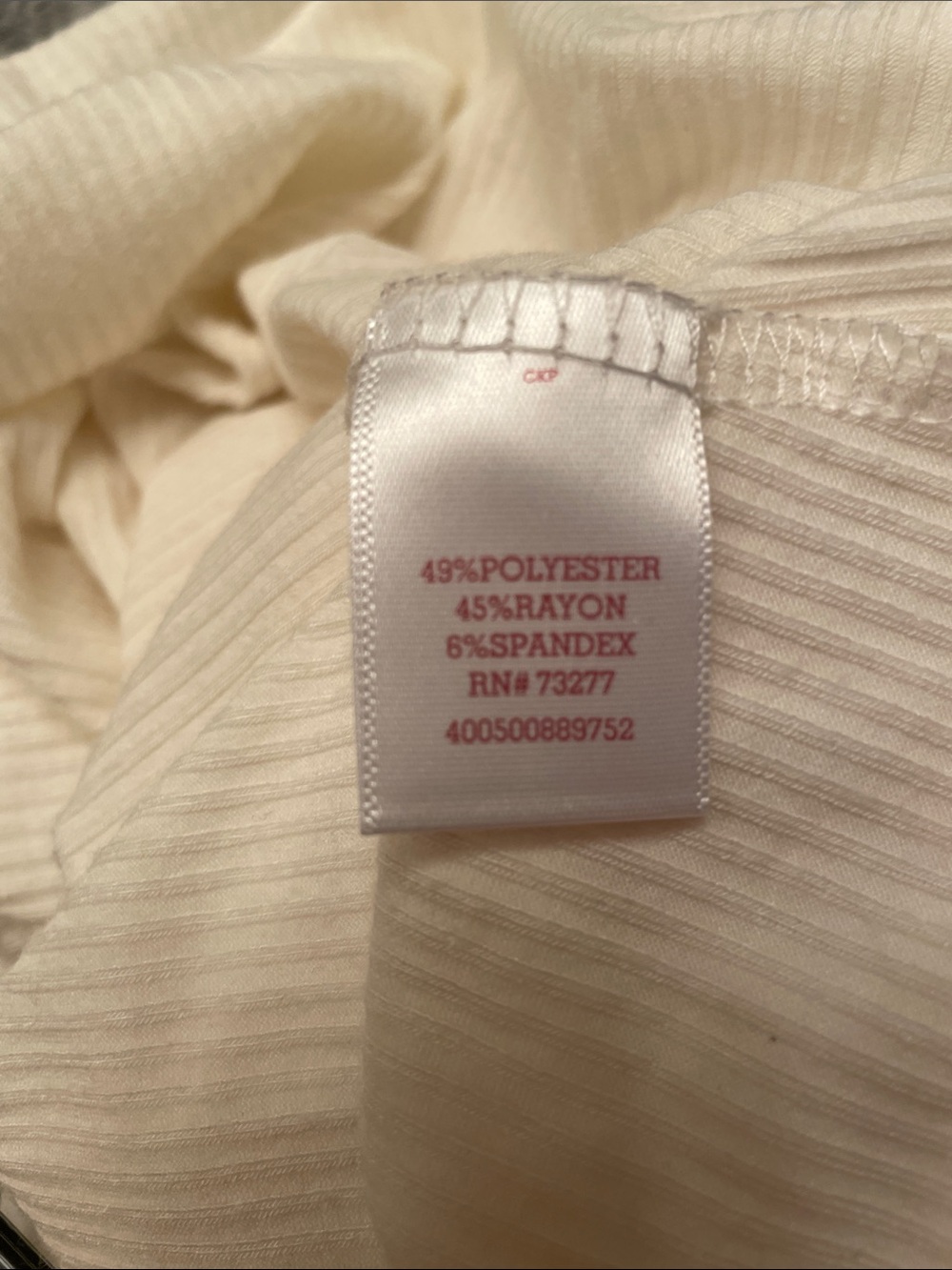 SO Cream Ribbed V-Neck Cold-Shoulder Top - Picture 10 of 11